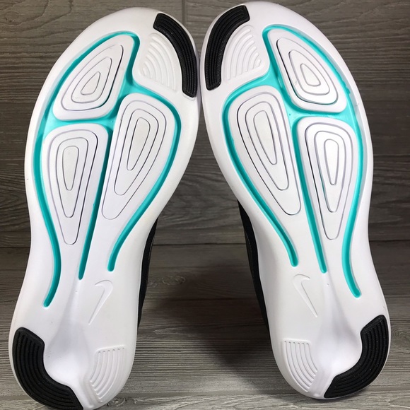 NEW Nike Lunar Apparent - Size 8.5 - Picture 6 of 7